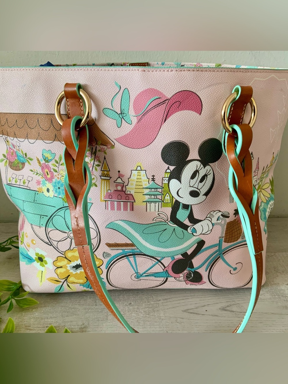 DOONEY & BOURKE DISNEY PARKS EPCOT FLOWER & GARDEN FESTIVALTOTE MINNIE 2020 - Picture 6 of 10